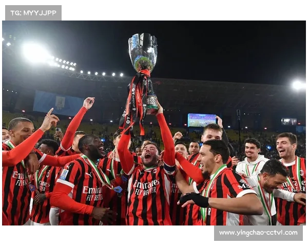 AC米兰希门尼斯因脚踝伤缺阵意大利超级杯 AC米兰希门尼斯因脚踝伤缺阵意大利超级杯